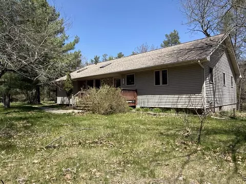 1675 13th Ct, Friendship, WI 53934