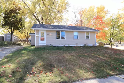 1629 Glendale St, Janesville, WI 53546