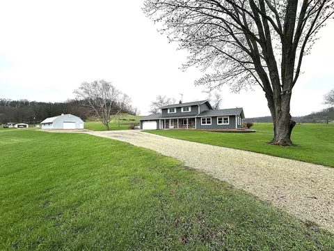 26762 Meadowlark Ln, Richland Center, WI 53581