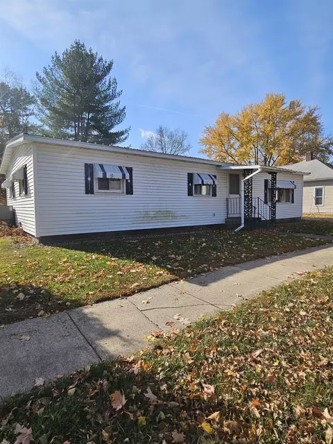310 Labelle St, Boscobel, WI 53805