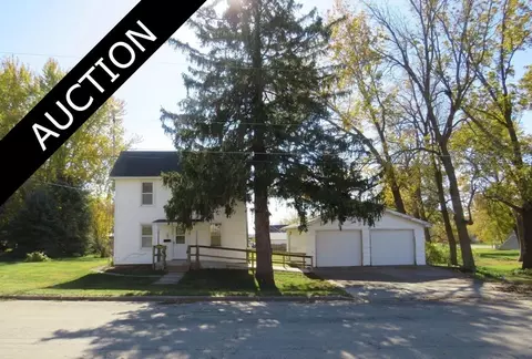530 W Woodward Ave, Livingston, WI 53554