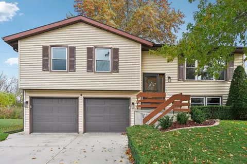 1633 Johnson St, Stoughton, WI 53589