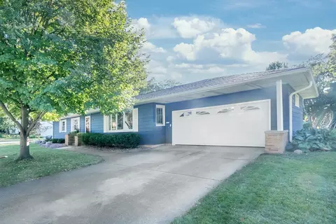 430 Orchard Dr, Madison, WI 53711