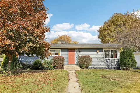 832 West St, Stoughton, WI 53589