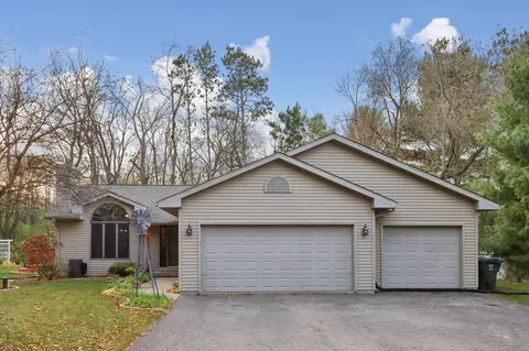 9133 N Dix Dr, Milton, WI 53563