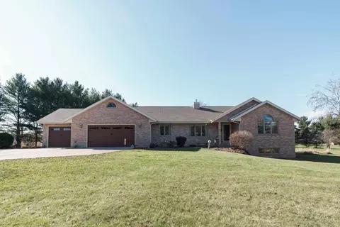 3623 N Burdick Rd, Janesville, WI 53548