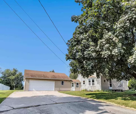 n4185 County Road E, Kaukauna, WI 54130