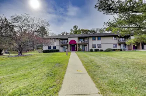 5329 Brody Dr #101, Madison, WI 53705