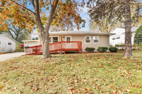 3706 Spenser Ln, Madison, WI 53704