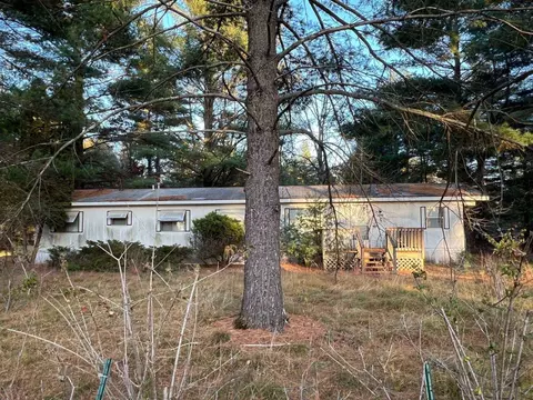 2084 Wigwam St, Friendship, WI 53934
