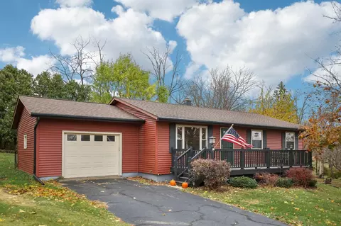 305 William St, Mineral Point, WI 53565