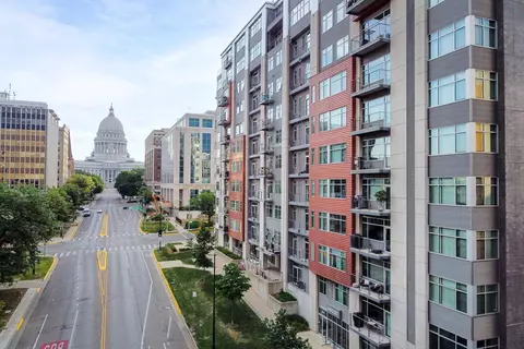 309 W Washington Ave #511, Madison, WI 53703