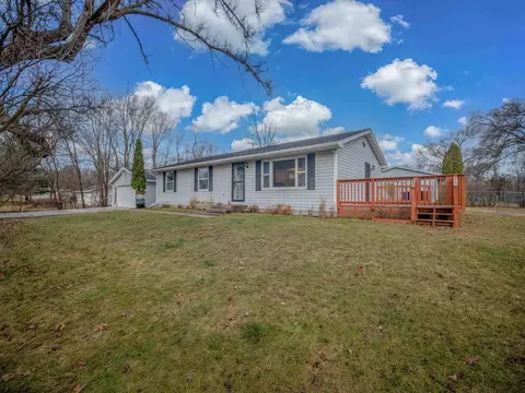 600 W Center St, Adams, WI 53910