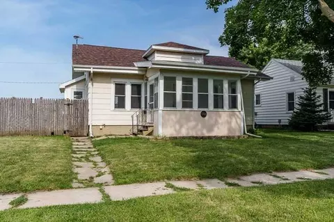 1748 Porter Ave, Beloit, WI 53511