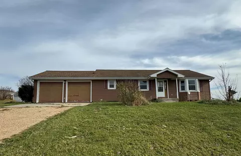 s7750 Pagel Drive, North Freedom, WI 53951