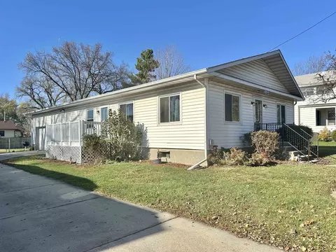 206 Durand St, Clinton, WI 53525