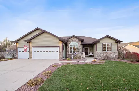 515 Simonson St, Deerfield, WI 53531