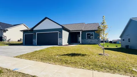 1101 Nordland Dr, Stoughton, WI 53589