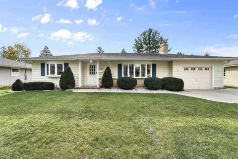 4333 Rolla Ln, Madison, WI 53711