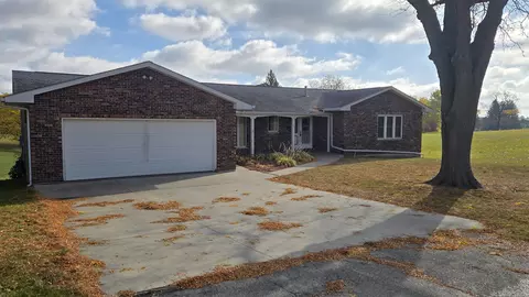 419 Golf View Ln, Lancaster, WI 53813