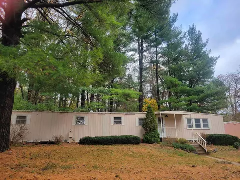 n750 Golf Road #9, Prairie Du Sac, WI 53578