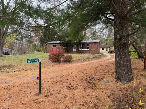 w8275 Dunning Road, Pardeeville, WI 53954
