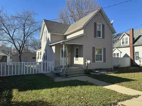 822 8th St, Beloit, WI 53511