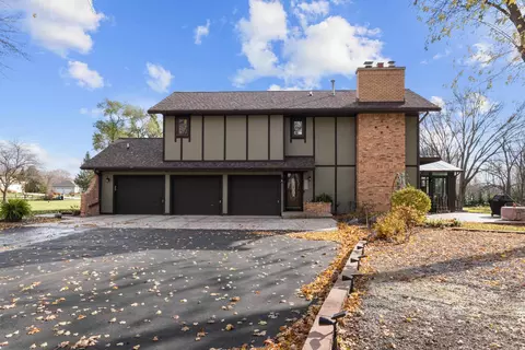 n8421 Concord Parkway, Beaver Dam, WI 53916
