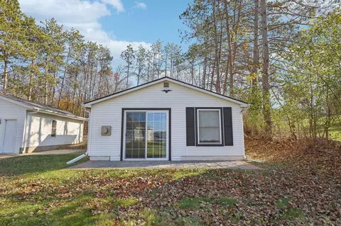 s7644 West Grandview Avenue, Merrimac, WI 53561