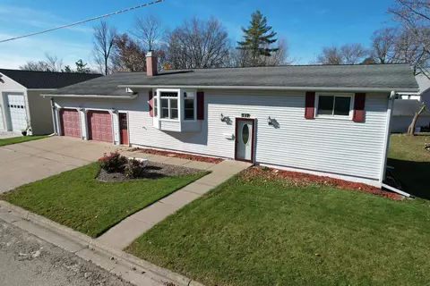 537 S Polk St, Lancaster, WI 53813