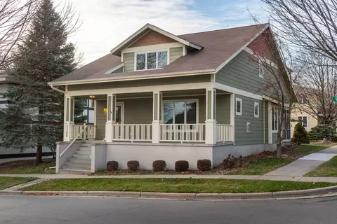 3308 Glacier Ridge Rd, Middleton, WI 53562