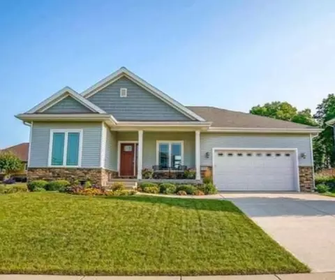 5170 Buttonbush Cir, Fitchburg, WI 53711