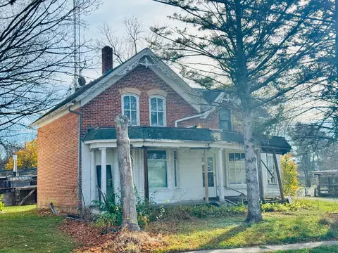 212 Madison St, Rock Springs, WI 53961