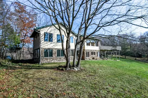 s11407 Badger Road, Spring Green, WI 53588