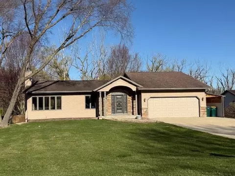 4606 Conestoga Trl, Cottage Grove, WI 53527