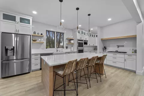 2128 Steven St, Sun Prairie, WI 53590