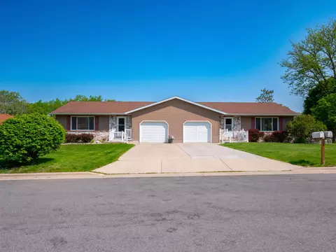 447 Bonnie Rd, Cottage Grove, WI 53527