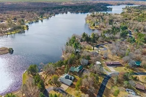 361 Yeoman Ct, Nekoosa, WI 54457