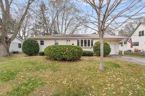 5008 Spaanem Ave, Madison, WI 53716