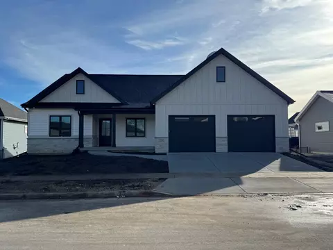 7791 Bluestem Trl, Deforest, WI 53532