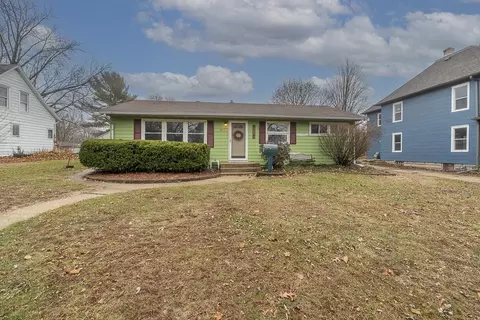 645 Logan St, Janesville, WI 53545