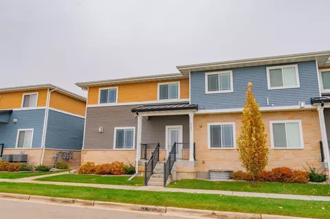 1325 Bunker Hill Dr #1101, Sun Prairie, WI 53590