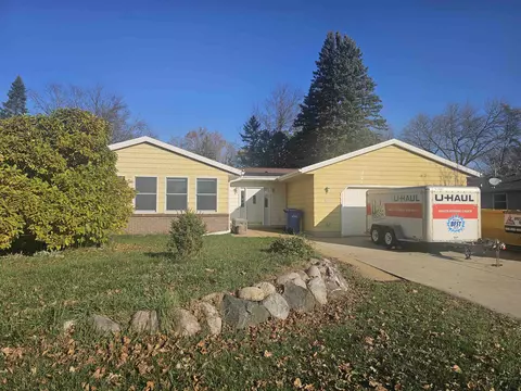 5402 Big Bow Rd, Fitchburg, WI 53711