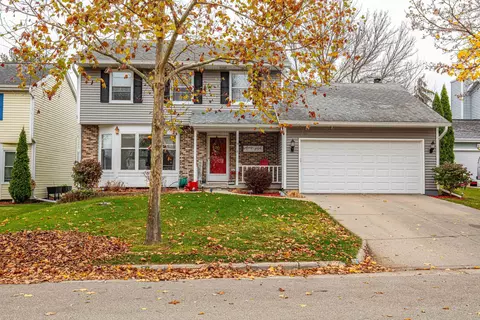 13 Stonehedge Ct, Madison, WI 53717