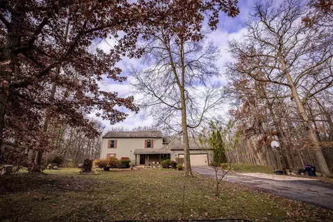 6328 S Ivy Ln, Beloit, WI 53511