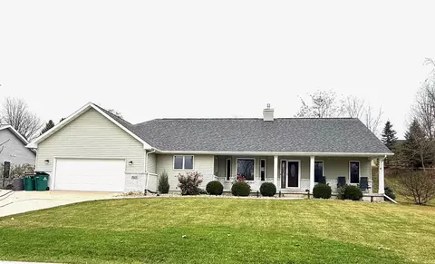 6419 Exchange St, Mcfarland, WI 53558