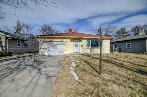 4342 Crawford Dr, Madison, WI 53711