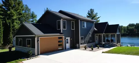 w5561 Springwater Drive, Wild Rose, WI 54984