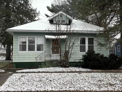 326 Rogers St, Lyndon Station, WI 53944