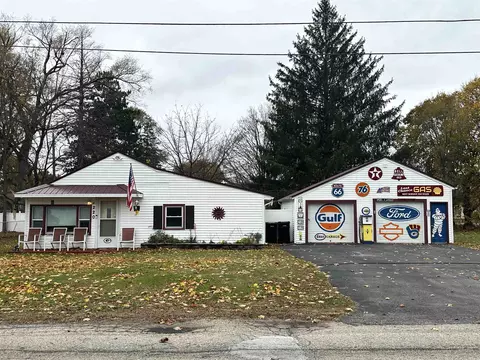 220 Townline Ave, Beloit, WI 53511